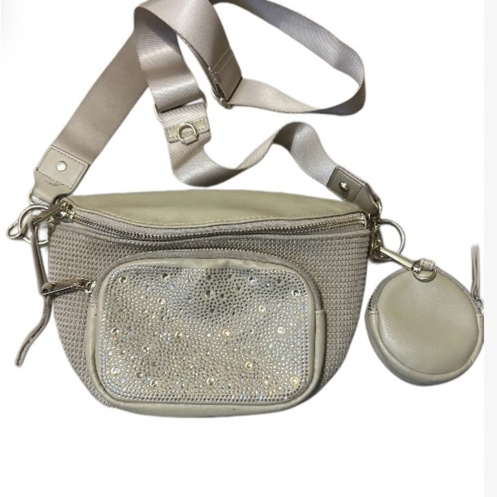 Madden NYC Cream Crossbody Bag